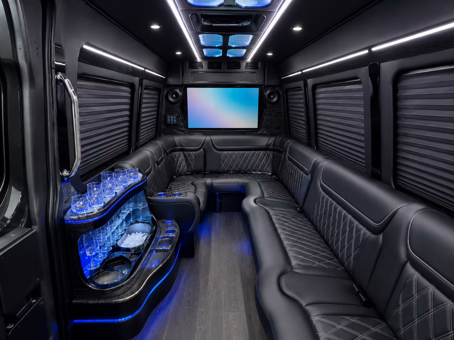 bus rental services for federal agencies and defense contractors in cummings research park