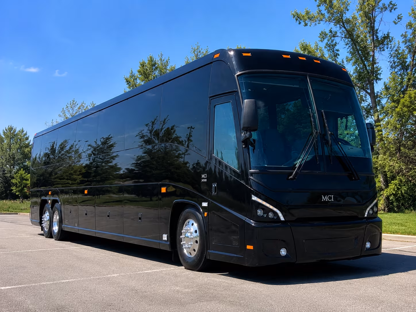 buses for concerts and shows at orion amphitheater and von braun center
