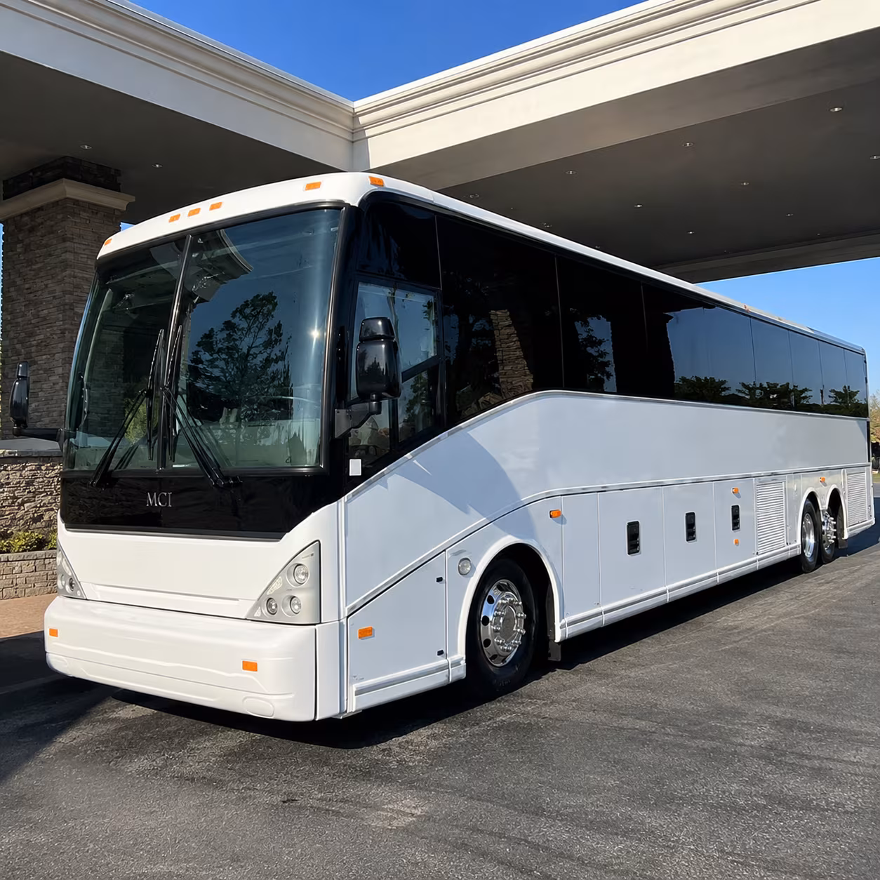 buses for rehearsal dinners and multi day wedding weekends