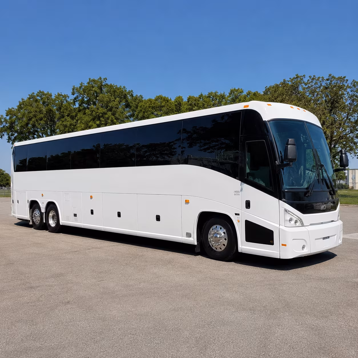 long distance charter buses from huntsville to nashville tennessee